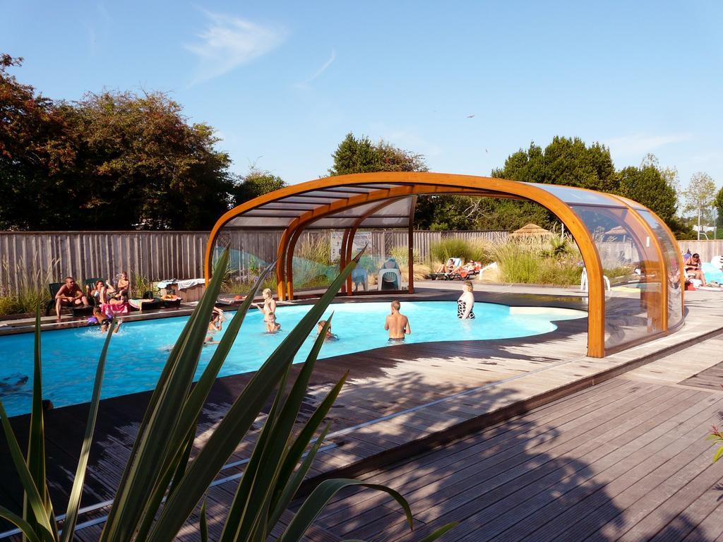 Camping Le Village De La Mer Les Moutiers Exterior foto